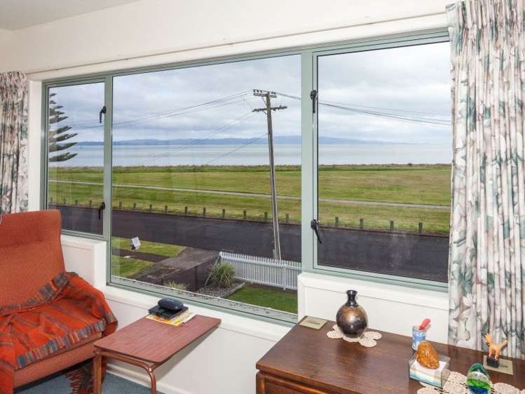 203 Fergusson Drive Thames_16