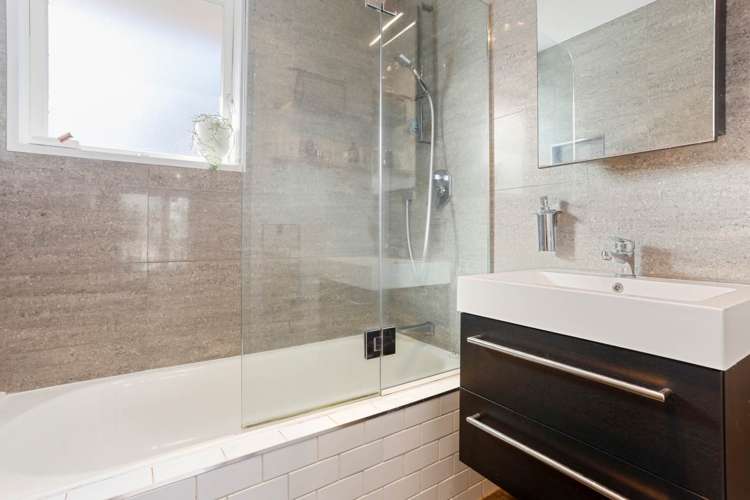 2/6 Ngauruhoe Street Mount Eden_8