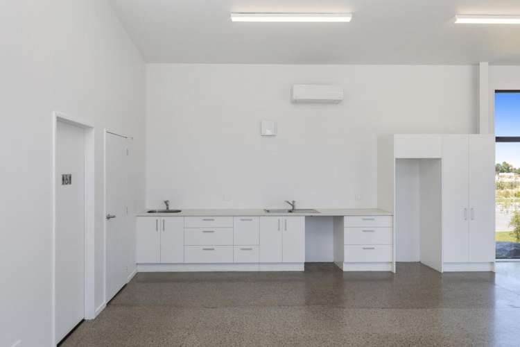 Unit 8, 141 Hoskyns Road Rolleston_8