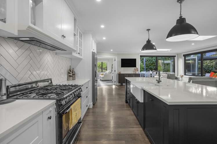 106 Barton Avenue Heretaunga_15