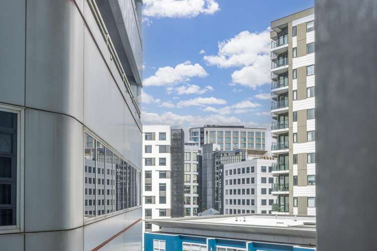813/85 Wakefield Street_4