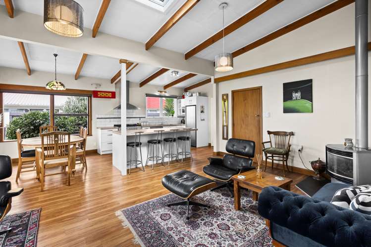 513 Oliphant Road Raureka_2