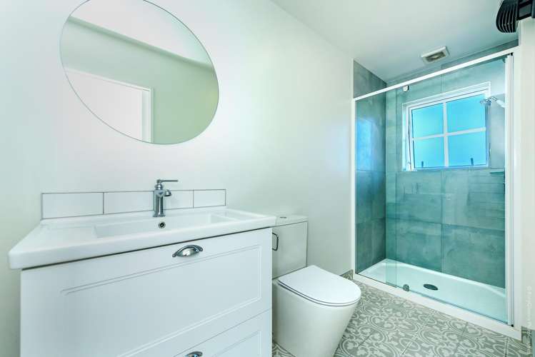 5/2 Albemarle Street Sydenham_16