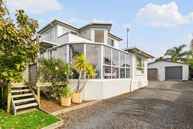 9 Neil Avenue Te Atatu Peninsula_1