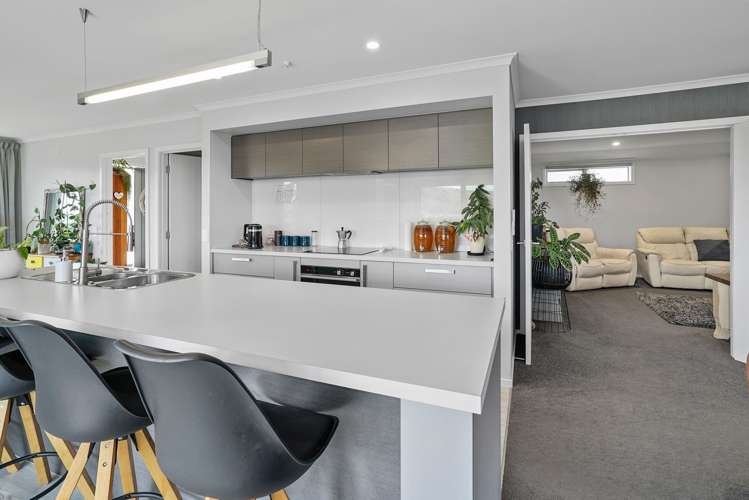 69 Sanctuary Drive Stoke_3