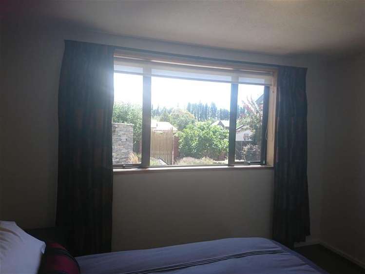 2 Ragan Lane Wanaka_15