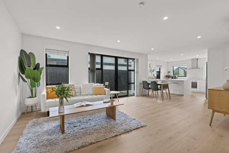 63 Manakura Street_3