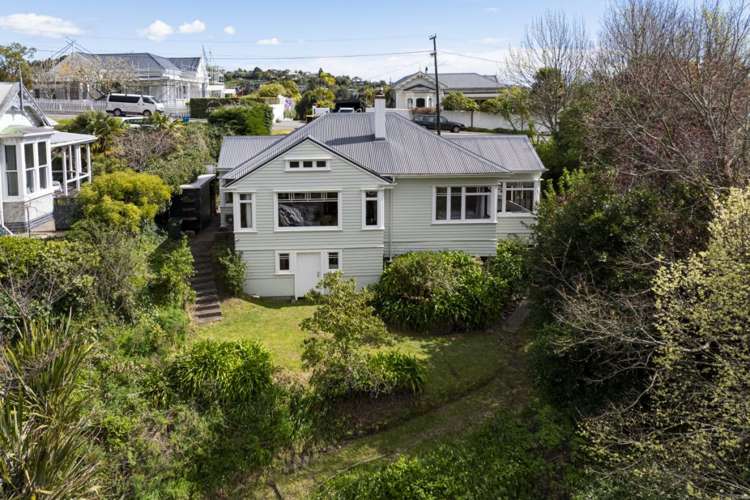 23 Mount Street Nelson South_25