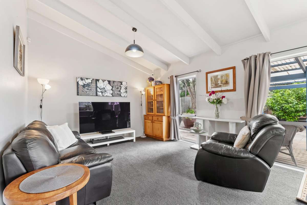 1257 Whangaparaoa Road_5