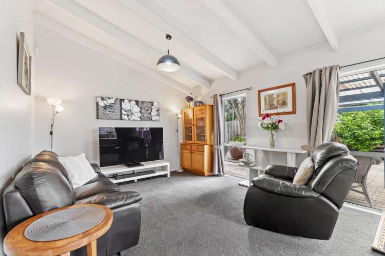1257 Whangaparaoa Road Gulf Harbour_9