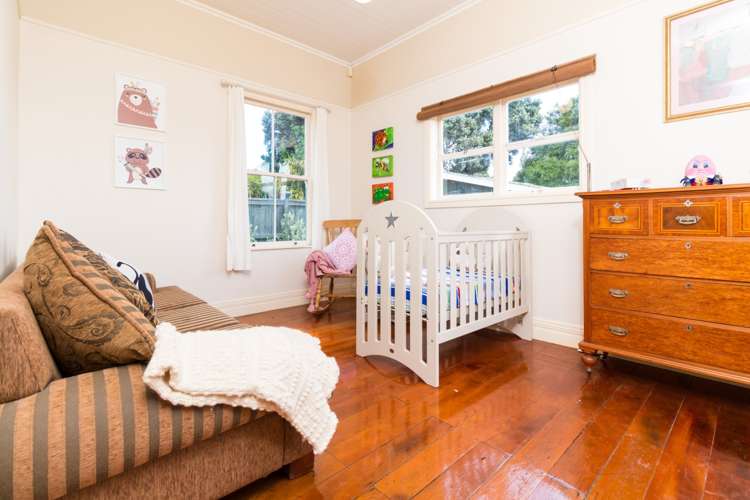 6 Coronation Road Mangere Bridge_18