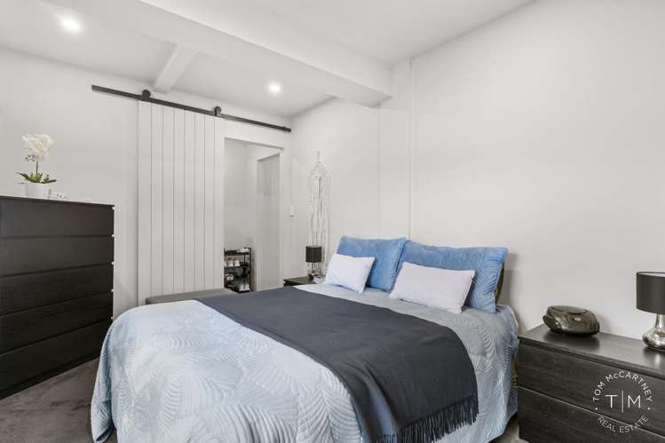 1/150 Bradbury Road Botany Downs_16