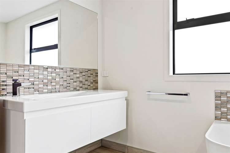 46 Contrail Street Wigram_19