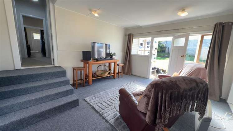 27 Station Street Tirau_12