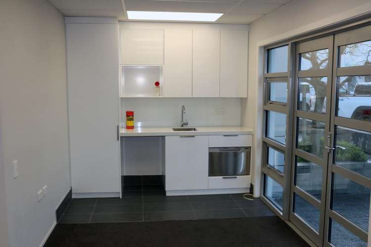 8/15 Sir Gil Simpson Drive Burnside_1