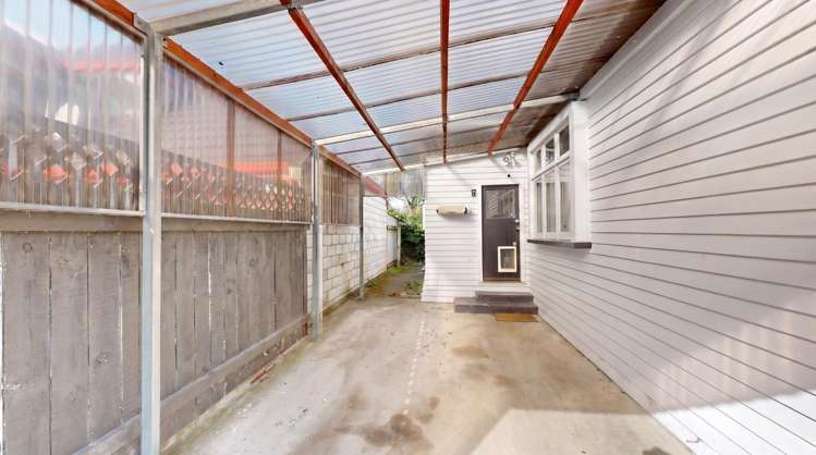 201 Fitzherbert Avenue 2147_18