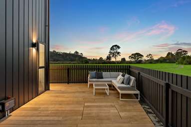 3/49 Taipari Road_3