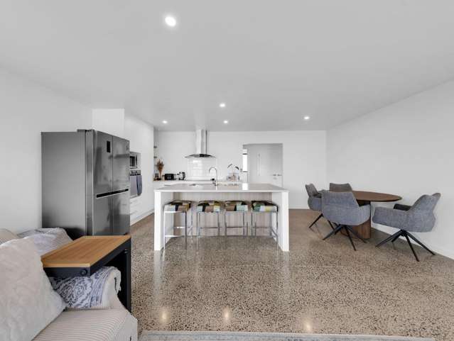 35 Pollard Drive 11385_4