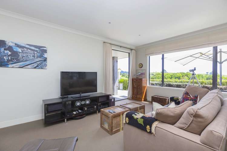 167 Cape Rodney Road Leigh_11