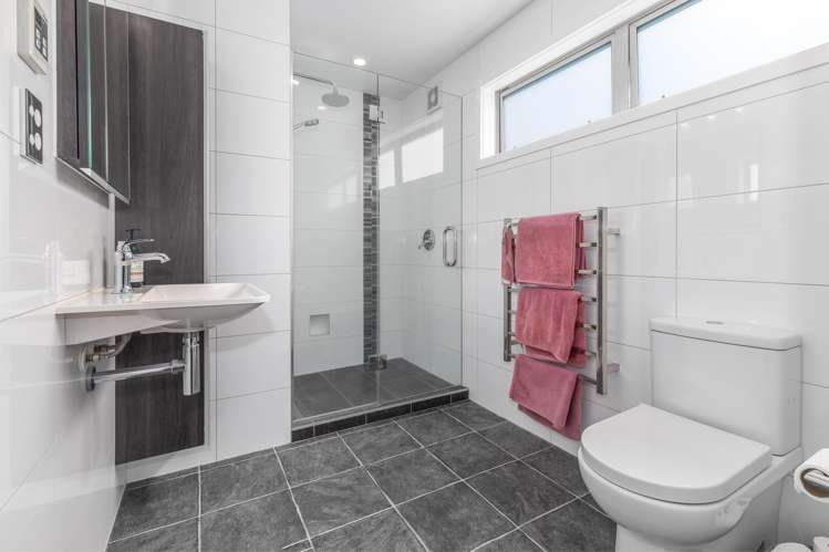 40 Banks Boulevard Whitby_26