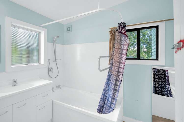 111 Princes Street Waikari_25