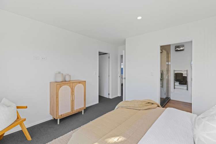 42 Halpin Drive Lincoln_12