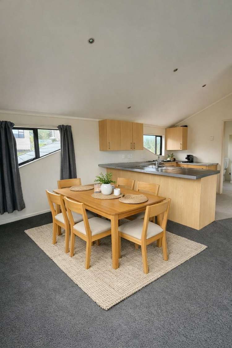 28 Morere Street Tītahi Bay_1