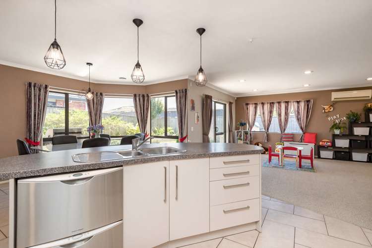 18 Kelso Grove Kelson_19