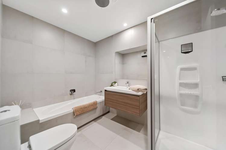 38 Matairangi Avenue Totara Heights_13