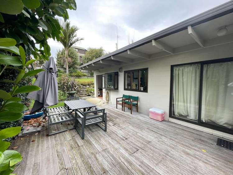 6 Tiri View Place Waiake_22