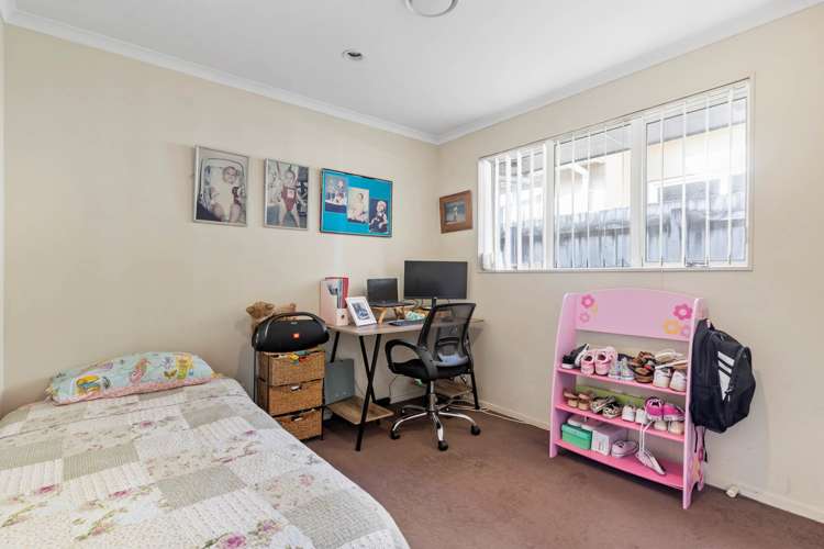 61 Aspiring Avenue Flat Bush_24