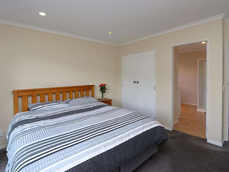 19 Woodland Grove Wainuiomata_9