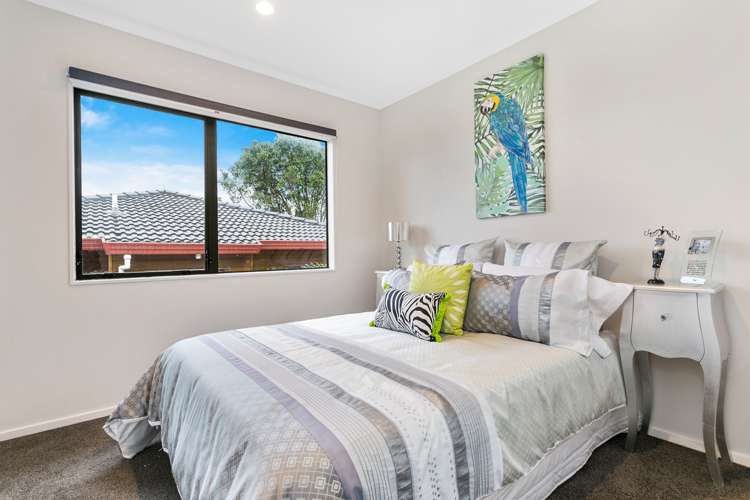 2/12 Varlene Terrace Forrest Hill_10