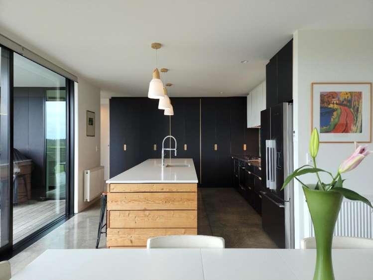 16 Pahakahaka Drive Kaitake_5