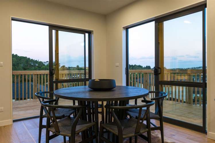 30 Golden Morning Drive Albany Heights_2