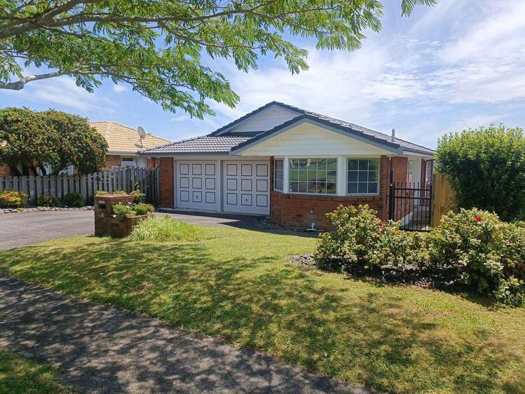 2/15 Summermist Drive Northpark_0