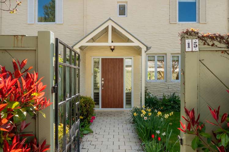 15 Fox's Rush Arrowtown_11