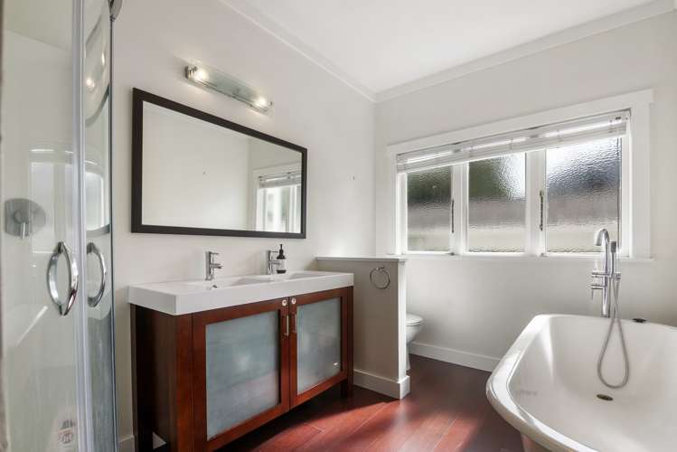233 Saint Andrews Road Epsom_8