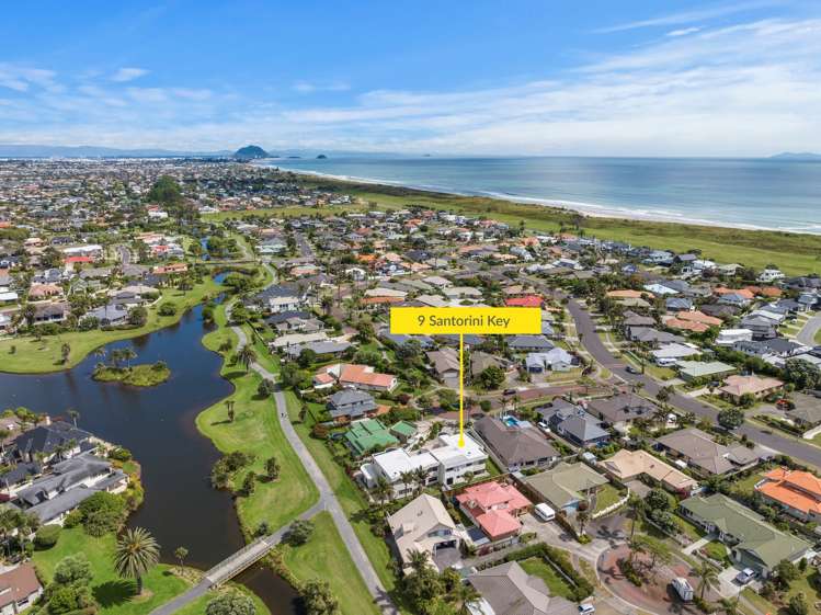 9 Santorini Key Papamoa_13