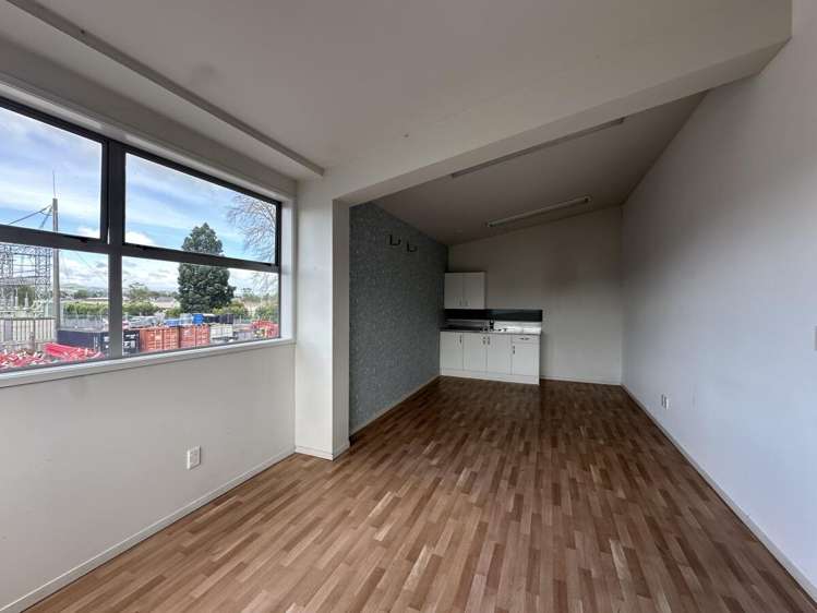 Unit 3, 6 Hynds Road Gate Pa_7