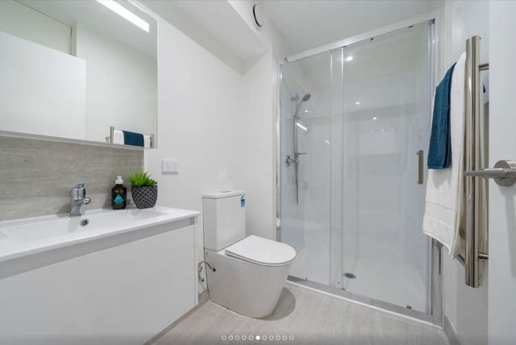 G7 8 Gray Avenue 2371_10