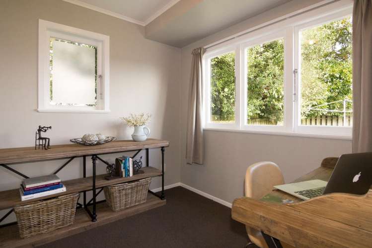 2 Hikurangi Street Te Atatu Peninsula_11