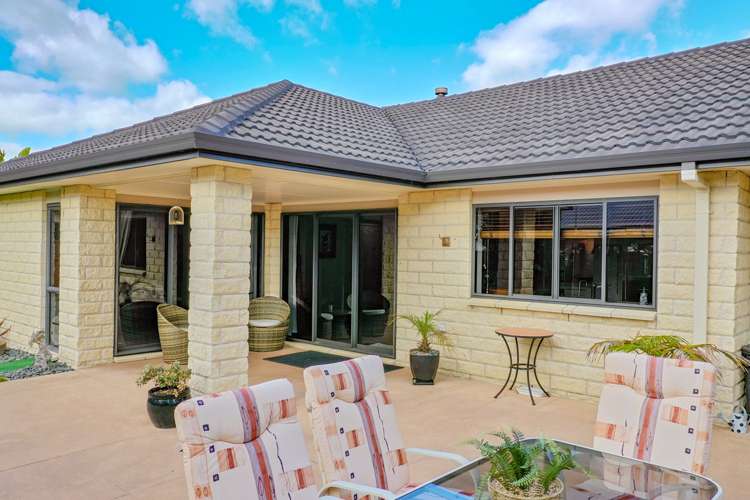 2 Ohuirehe Road Coastlands_27