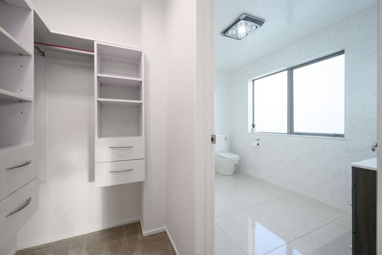 38 Clady Drive Flat Bush_12