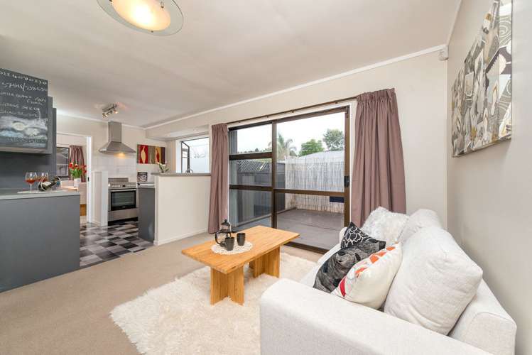 13 Pinehurst Place Wattle Downs_4