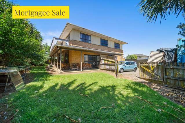 9 Samara Place Clendon Park_1