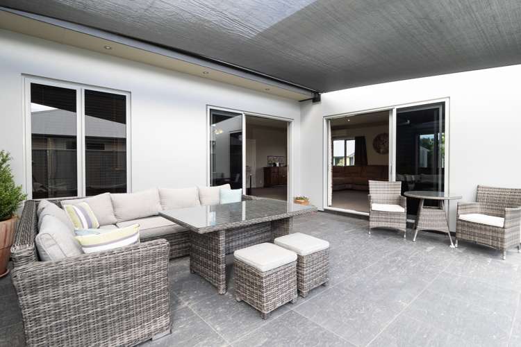 8 Somerset Grove Allenton_18