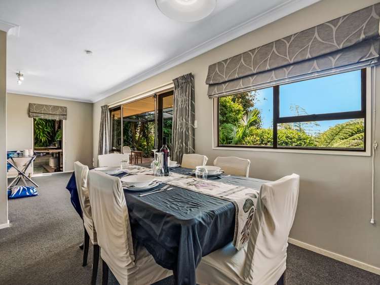 12 Stirling Place Dinsdale_13