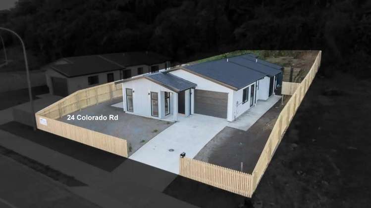 24 & 26 Colorado Road Totara Park_1