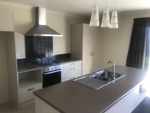 14 Sirius Crescent Rototuna North_2